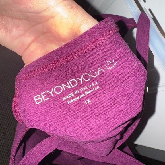 Beyond Yoga Spacedye Slim Racerback Cropped Tank - Picture 3 of 3